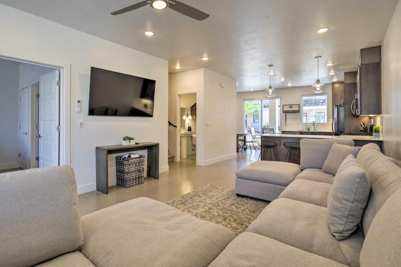 Sunny Resort Townhome And Balcony And Pool Access St. George Exterior photo
